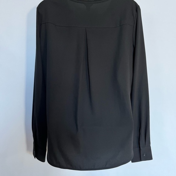 Ann Taylor Women Black and Silver Front Long Sleeves Pullover Sweater Size S - Picture 5 of 7